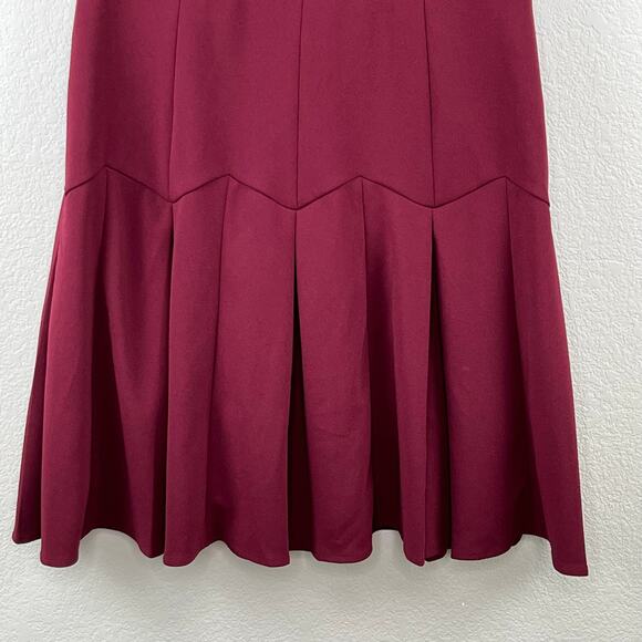 Karl Lagerfeld Crepe Square Neck Short Sleeve Pleated Mini Dress Maroon 10 NWT - Picture 7 of 13